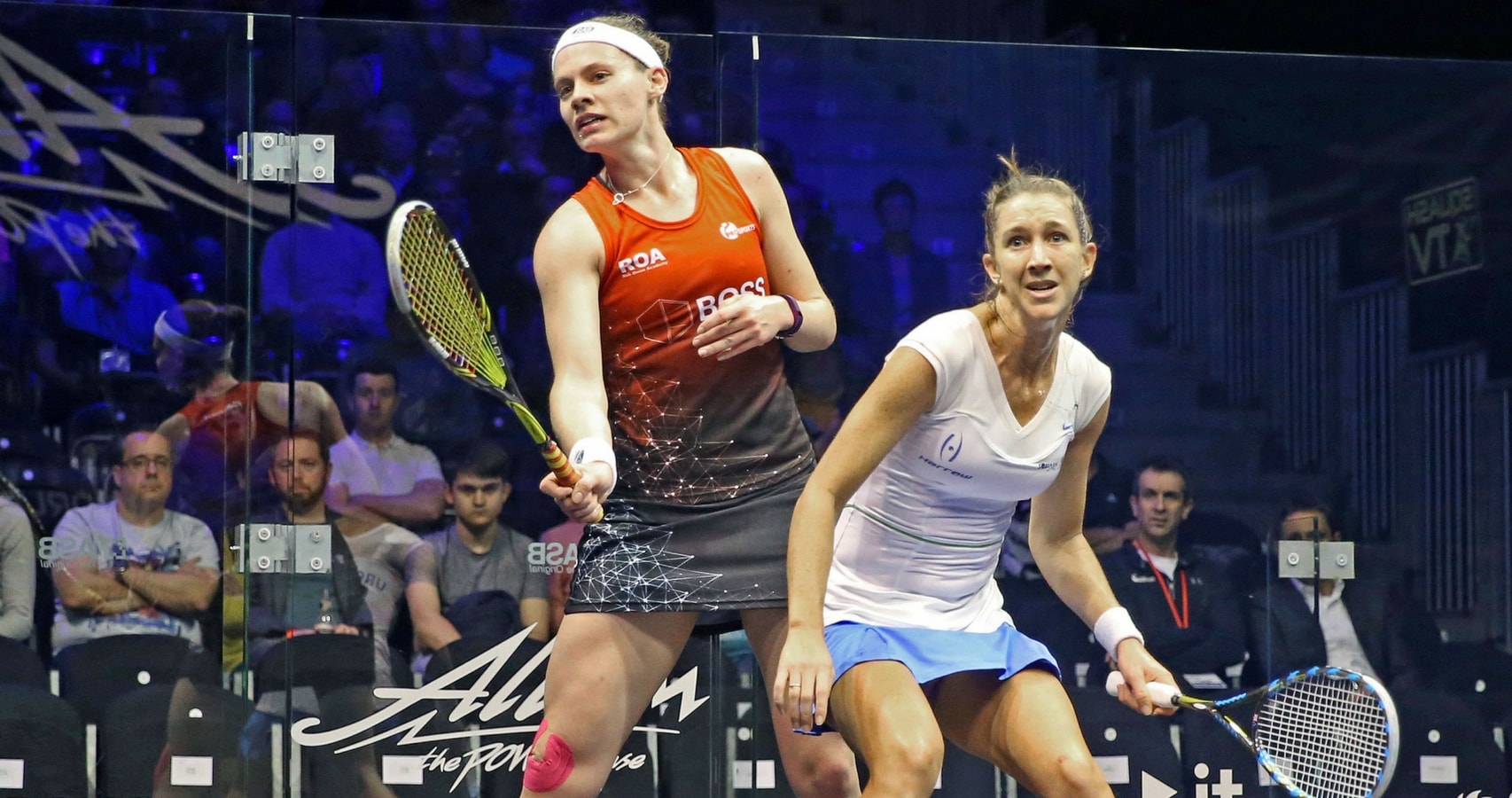Sarah-Jane Perry defeated Donna Urquhart to reach her first Allam British Open semi-final